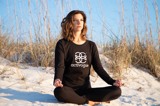 Women's long sleeves 100% organic T-shirt, Ethically made in USA.